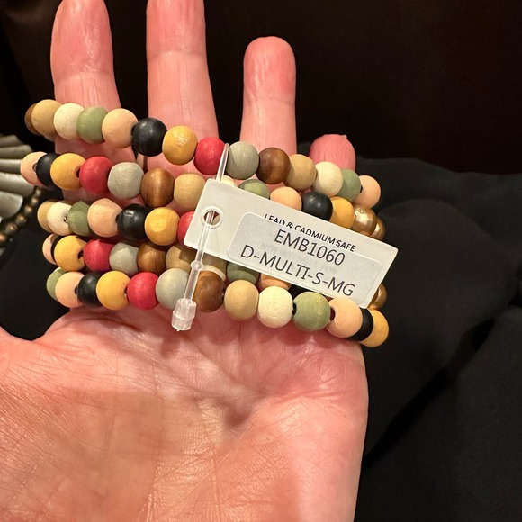 Five Strand Wood Beaded Stretch Bracelet In Fall Colors, NWT - Picture 10 of 11